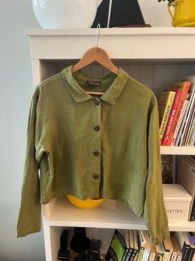 Maiwa cropped linen jacket olive green